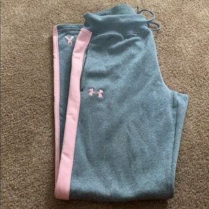 Women’s under armour sweatpants